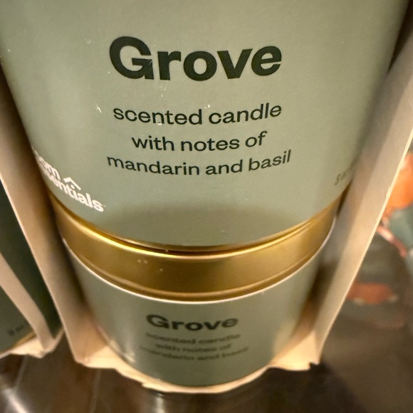 New 4 pack. Room Essentials Grove Scented Candle, mandarin and basil. - Picture 2 of 2